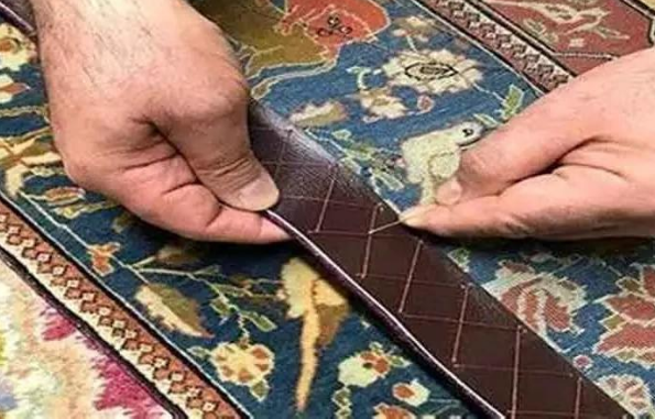 روش‌های مؤثر و جنس‌های مناسب برای محافظت از فرش‌های دستباف و بافتنی

